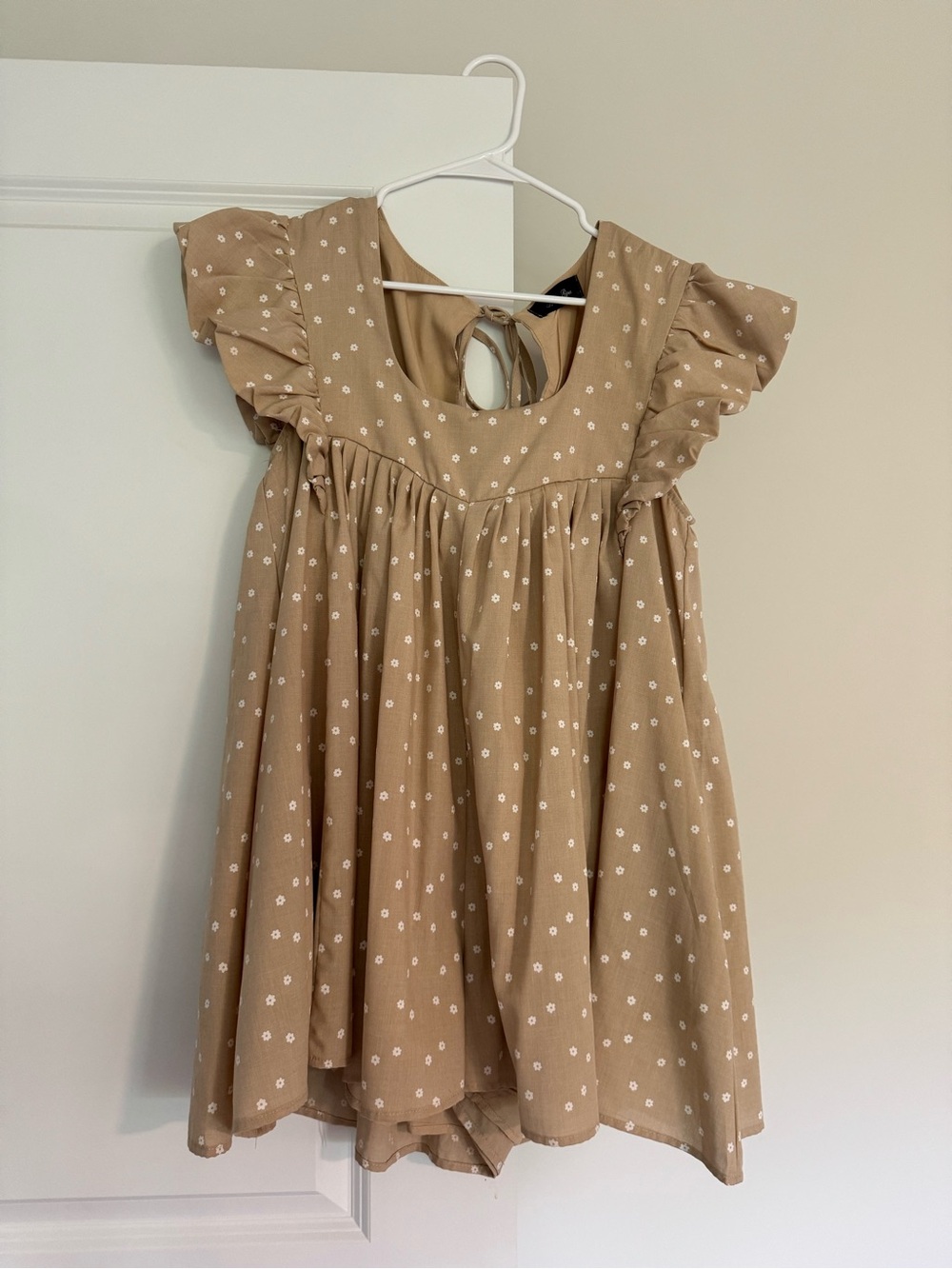 Anna Grace Tan Floral-Print Flutter-Sleeve Jumpsuit Romper
